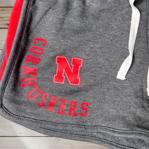 NEW Nebraska Cornhuskers Shorts‎ Womens S Gray Captivating Comfy Lounge Fleece thumbnail 5