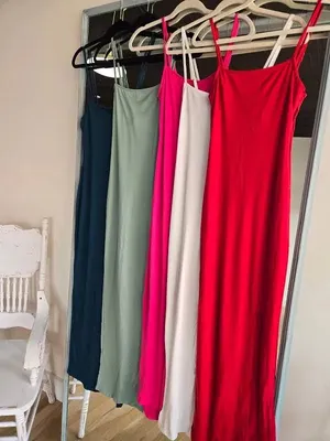 $39 NWT Ambiance Hot Pink Basic Midi Slit Dress M Size M thumbnail 4
