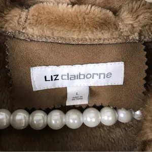 Liz Claiborne Vintage Faux Fur Faux Suede Brown Toggle Jacket Size L thumbnail 6