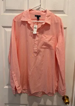 Gap Womens Boyfriend Fit Popover Shirt Coral Pink White Stripe Cotton‎ Large NWT thumbnail 1