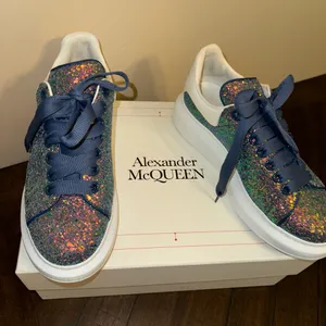 ALEXANDER MCQUEEN Womens‎ Blue Glitter-1-1/2" Platform Wedge Sneakers Shoes 37.5 thumbnail 2