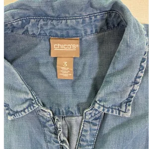 Chicos Blue Sleeveless Ruffle Denim Shirt Button Front Size 3 L XL thumbnail 3