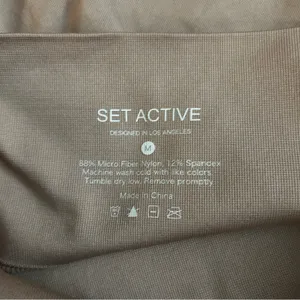 Set‎ Active Cropped Athletic Pull On Elastic Waist Workout Leggings Size Medium thumbnail 4