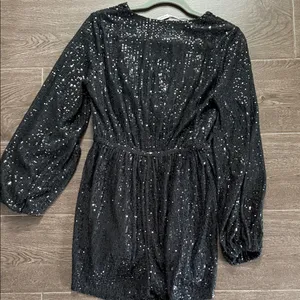 Petal and Pup NWT Black Sequin Long Sleeve Romper thumbnail 5