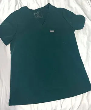 FIGS Scrub Top thumbnail 1