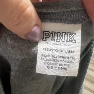 PINK Victoria's Secret Women's XS Gray V-Neck T-Shirt Short Sleeve thumbnail 7