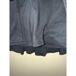 New Halara Black Crossover V-Waist Athletic Skort Tennis Skirt Built-in Shorts M thumbnail 2