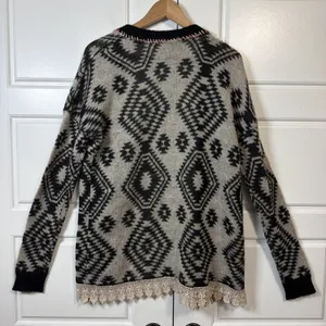GIG by BKE Cardigan Women M Black Gray Aztec Lace Trim Open Front Wool Blend thumbnail 8