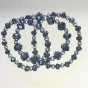 Black Metallic Faceted Bead Stretch Bracelet with Silver Tone Accent Beads thumbnail 4
