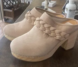 Dolce Vita Hila beige tan suede platform mule clogs size 9.5 NWT braided detail thumbnail 1