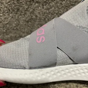 NWT adidas Puremotion Adapt Women’s Slip-On Tennis Shoes Gray Pink Size 12 thumbnail 11