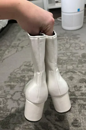 White Bootie Size 8.5 thumbnail 3