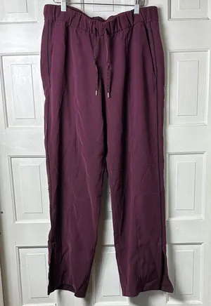 Lululemon On the Right Track Relaxed fit Pant Burgandy/ Wine size 10. thumbnail 1