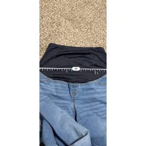 Isabel Maternity by Ingrid & Isabel Blue Skinny Jeggings Medium Wash Size 6/28R thumbnail 6