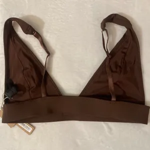 SKIMS Plunge Bikini Top S NWT thumbnail 4