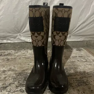 Coach Brown Rubber Logo Rain Boots Size 6 US thumbnail 2