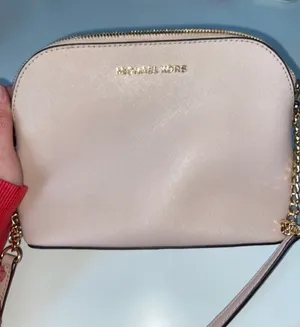 Michael Kors Crossbody Purse thumbnail 8