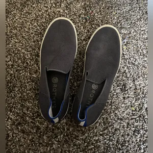 Rothy’s Original Slip On Sneaker Size 8.5 in grey‎ thumbnail 3