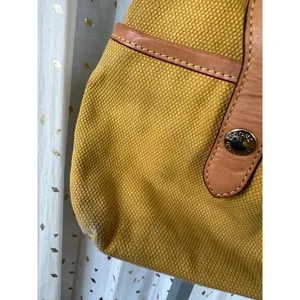 Dooney & Bourke J0130121 Wayfarer Yellow Leather Accent Zip Tote Shoulder Bag thumbnail 5