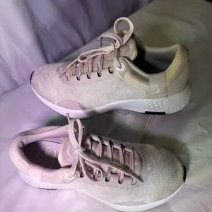 Nike Women's Light Pink Sneakers thumbnail 4