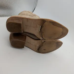 BCBGeneration‎ Bastille Taupe Suede Perforated Western Boots Womens 7.5B 37.5 thumbnail 6