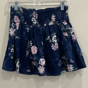 Abercrombie Kids Navy Blue Pink Floral Shirred Ruched Mini‎ Skort Girls 11/12 XS thumbnail 2