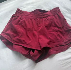 Lululemon Shorts Hotty Hot 2.5" thumbnail 1