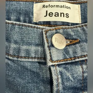 Reformation Serena High Rise Blue Jeans Button fly Melbourne‎ Distressed Sz 27 thumbnail 4