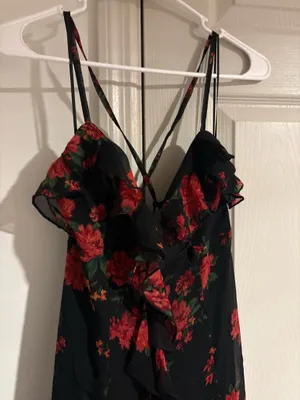 American Eagle Black and red floral maxi dress thumbnail 2