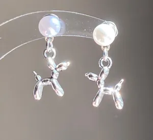 Handmade cute retro y2k ballon dog earrings 🐶🎈 thumbnail 3