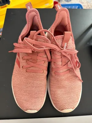 Adidas Pink Sneakers‎ in 6 thumbnail 1