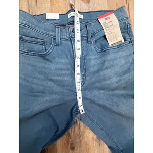 Levi's 724 High Rise Slim Straight Jeans 30x32 Gray Wash‎ NWT thumbnail 9
