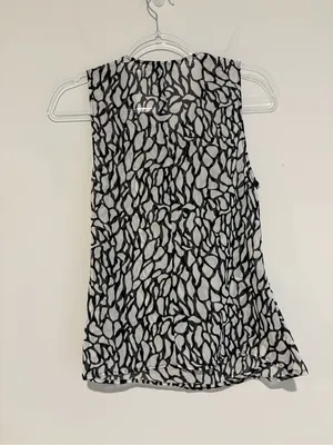 WAYF‎ Nordstrom Rack Sleeveless Black & White Printed faux Wrap-Front Top small thumbnail 2