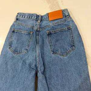 Princess Polly Holly Asymmetrical Straight Leg Denim Jean Womens 2 Mid Wash Blue thumbnail 11