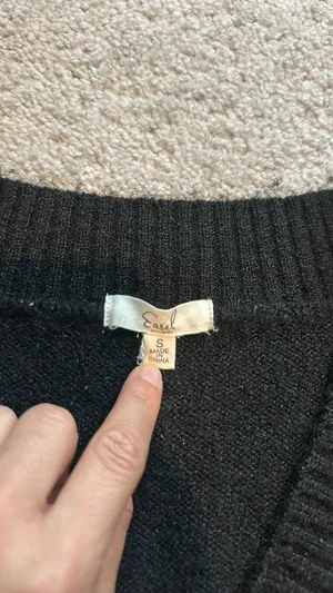 Boutique Sweater vest thumbnail 2