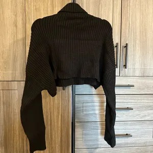 ZARA Cropped Rib Knit Sweater thumbnail 2