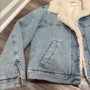 Natural Reflections Bass Pro Shops Sherpa Lined Denim Jean Trucker Jacket Large thumbnail 2