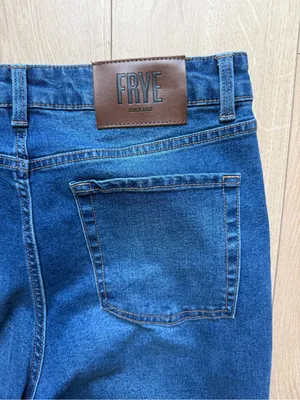 FRYE High-Rise Straight Leg Blue Jeans size 10 thumbnail 6