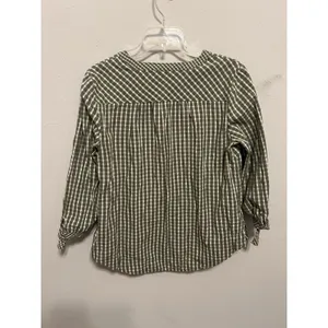 Crown & Ivy Size Medium Checkered Gingham Peasant Blouse Green & White Cotton thumbnail 2