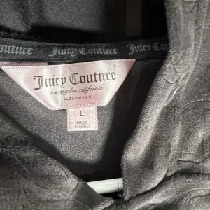 Juicy Couture Size-L Velour Rhinestone Logo Hoodie Sweatshirt Black Y2K thumbnail 3