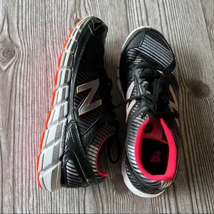 New Balance Women's Athletic Sporty Running 750v1 Speed Genesis Sneakers Sz 8 thumbnail 10