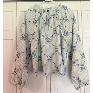 Old Navy NWT floral ruffled puff sleeve blouse size large thumbnail 9