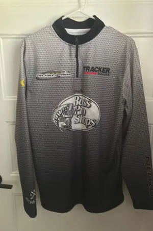 Bass pro shops pullover shirt thumbnail 1