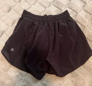Lululemon Shorts thumbnail 2
