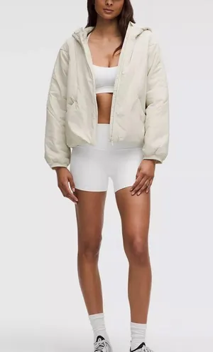Lululemon thumbnail 2