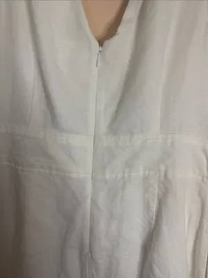 GAP White Sleeveless V-Neck Midi Dress with Front Button Placket thumbnail 6