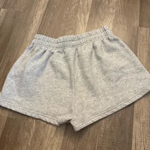 SHEIN Gray Fleece Sweat Shorts  thumbnail 2
