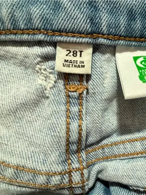 J. Crew 90’s Retro Straight Leg Light Wash Jeans- 28T thumbnail 6