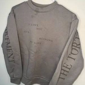 Taylor Swift Sweatshirt thumbnail 2