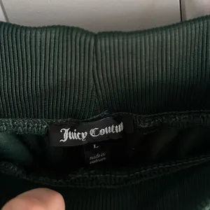 Y2K Juicy couture emerald velour black label tracksuit set- large thumbnail 7
